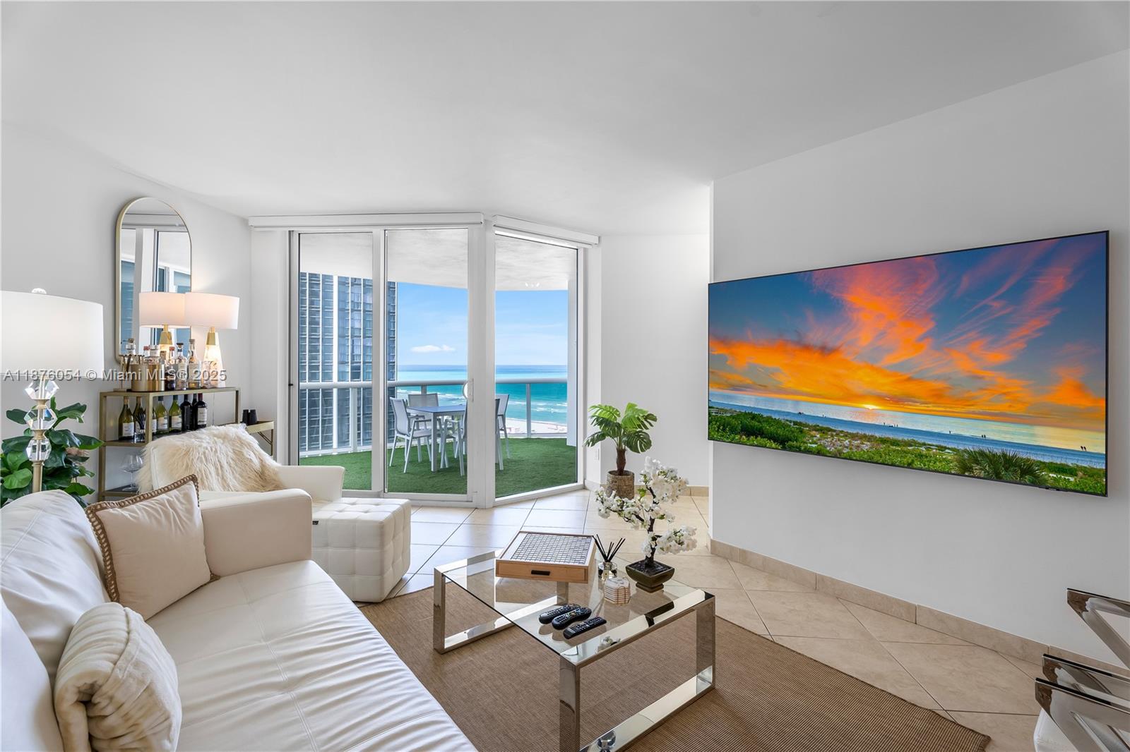 BLUE DIAMOND CONDO - Residential Lease