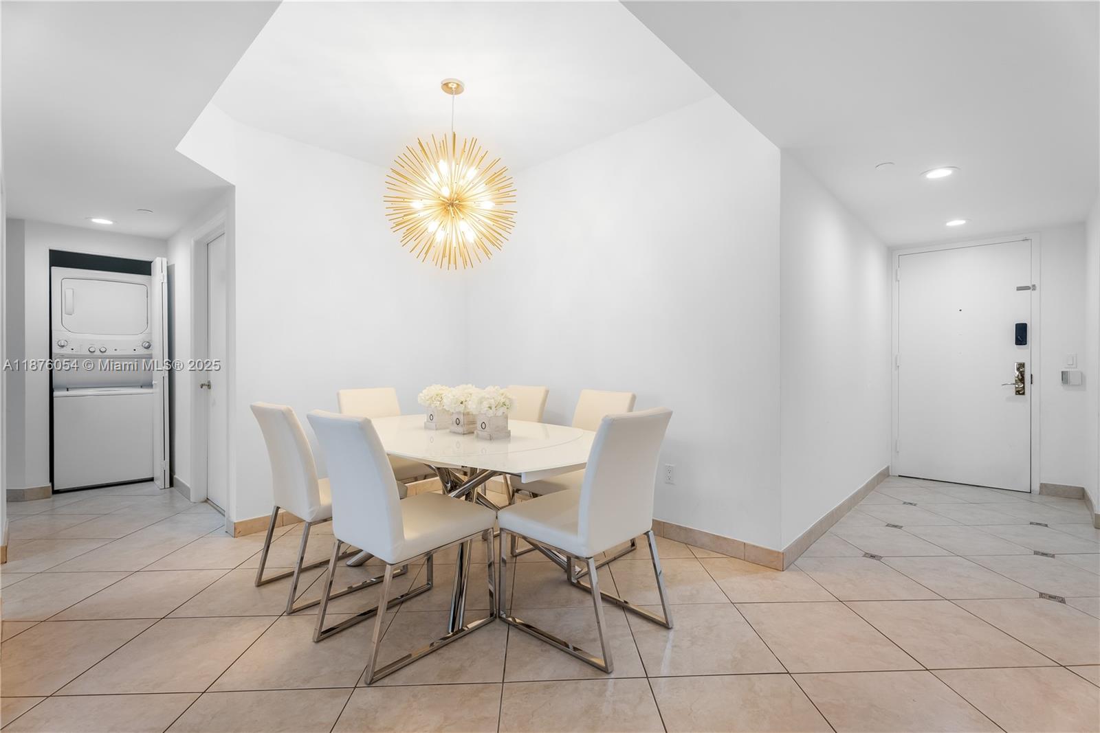 BLUE DIAMOND CONDO - Residential Lease