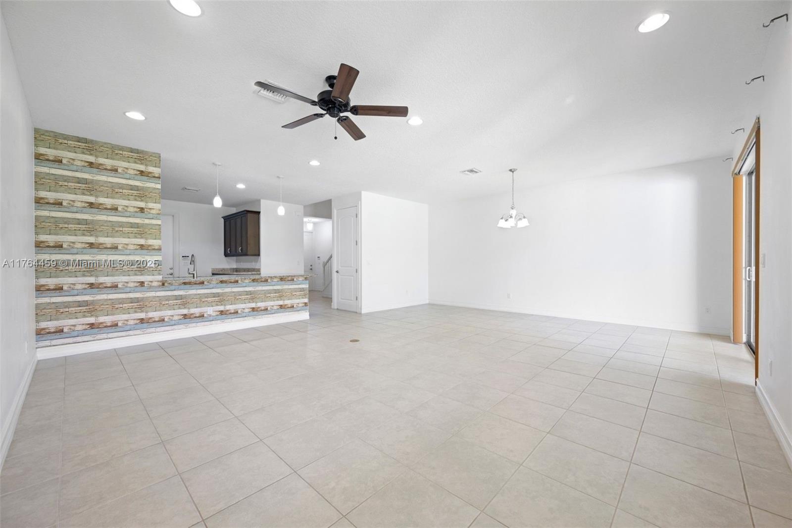 PARK CENTRAL AT CYPRESS K - Residential
