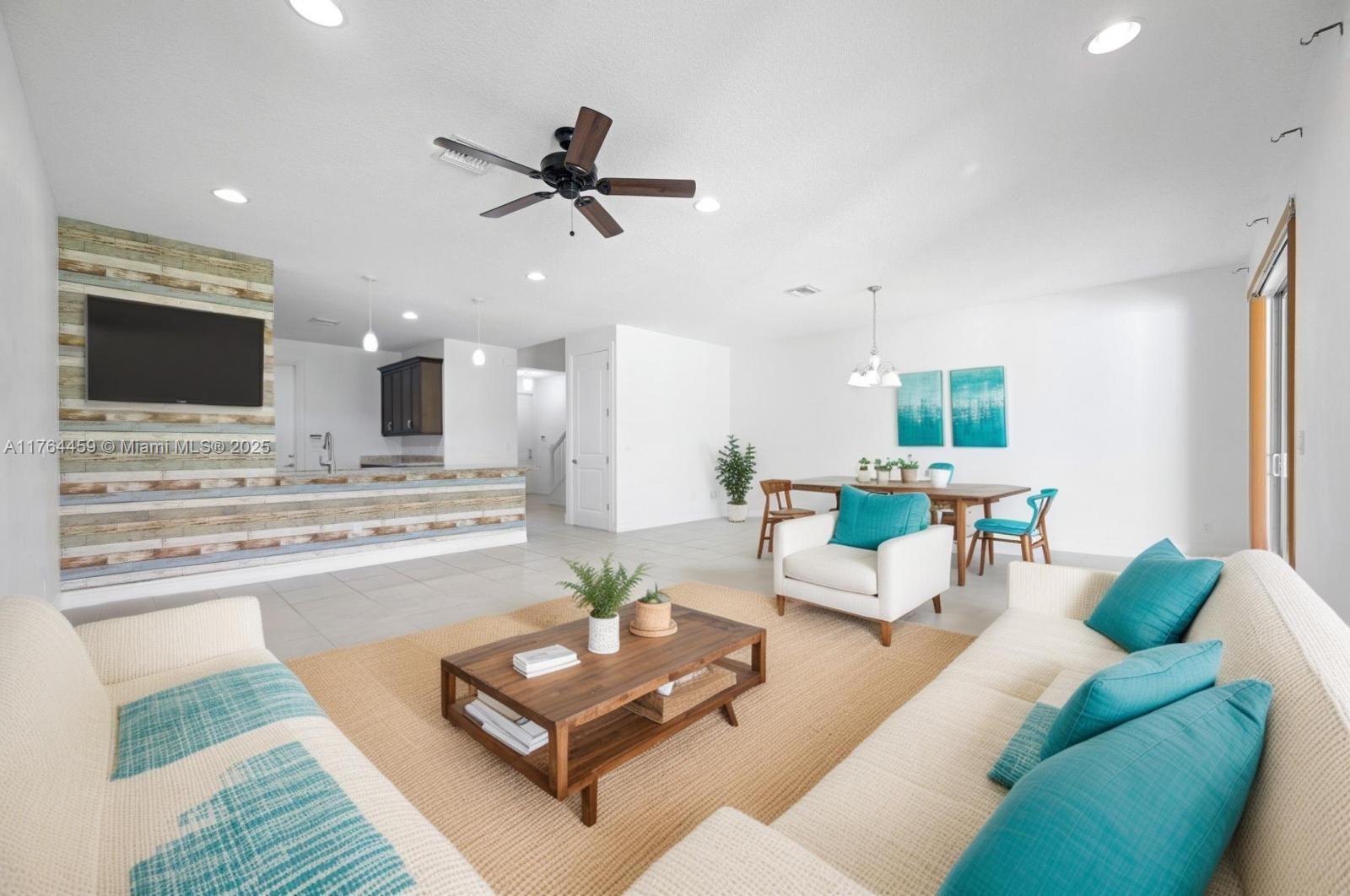 PARK CENTRAL AT CYPRESS K - Residential