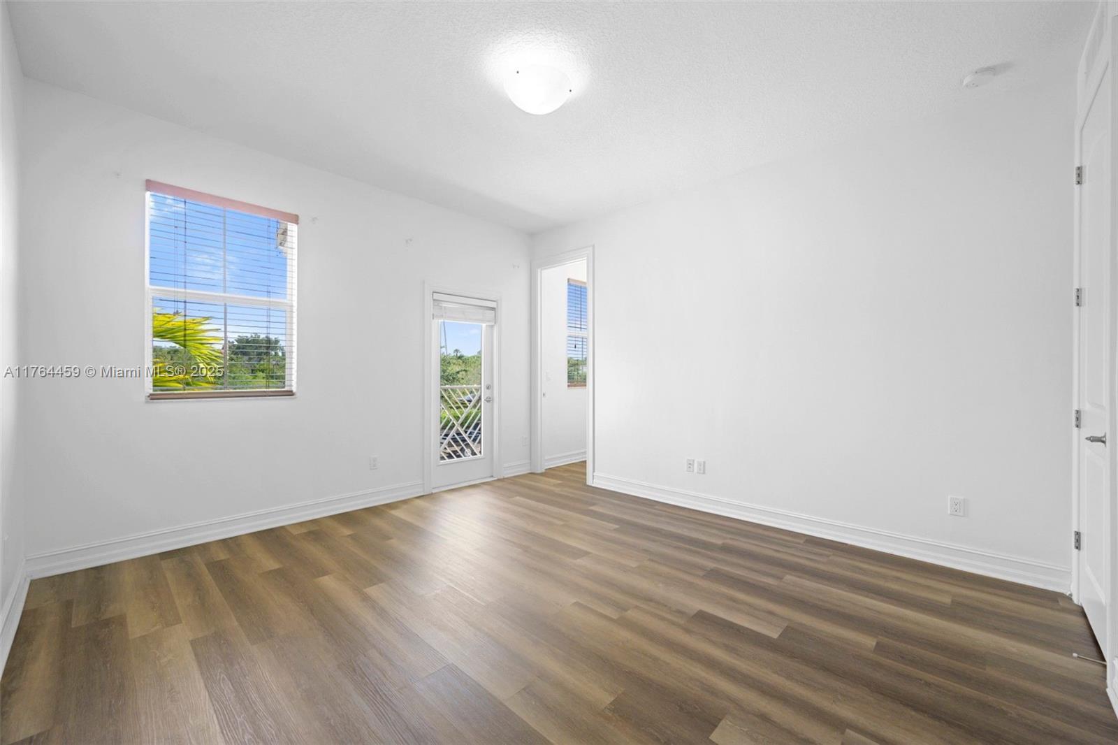 PARK CENTRAL AT CYPRESS K - Residential