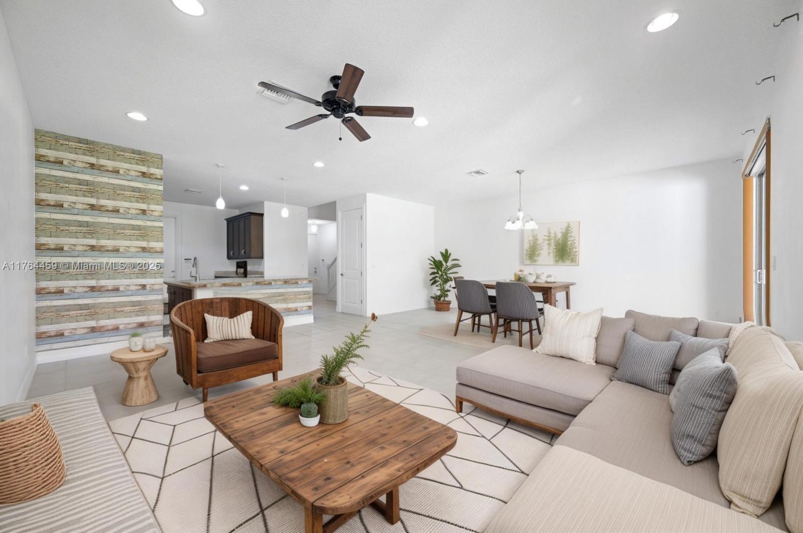 PARK CENTRAL AT CYPRESS K - Residential