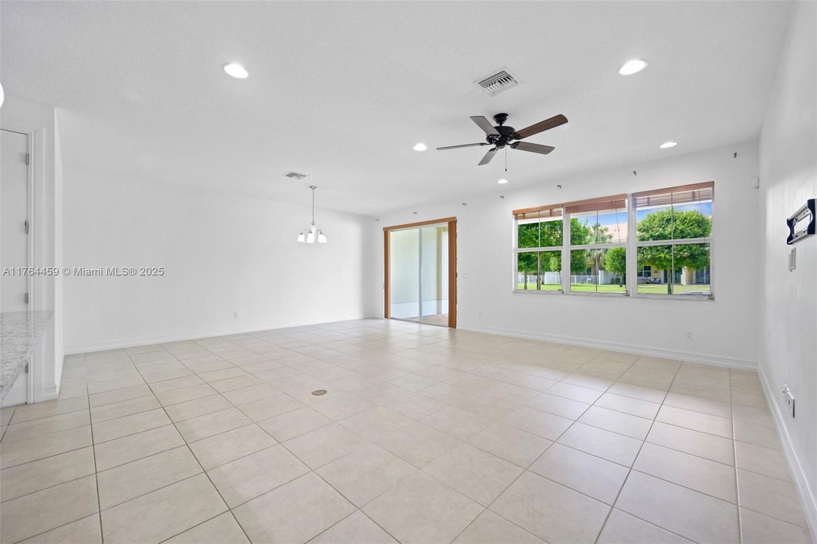 PARK CENTRAL AT CYPRESS K - Residential