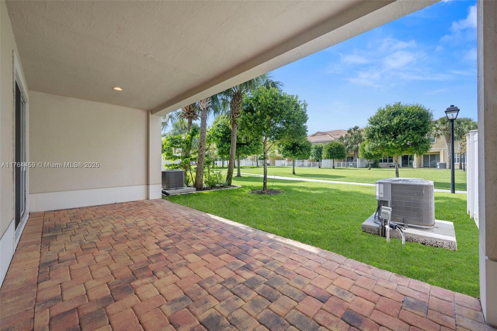 PARK CENTRAL AT CYPRESS K - Residential