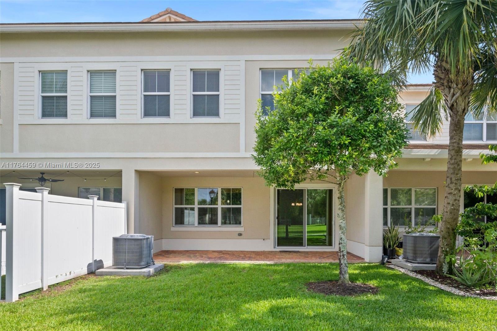 PARK CENTRAL AT CYPRESS K - Residential