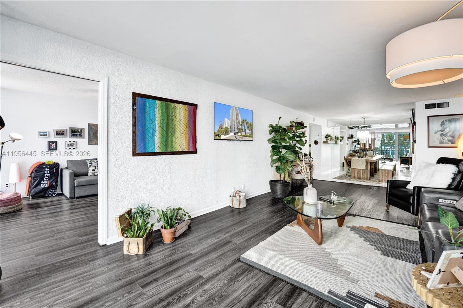 Renaissance II - Residential