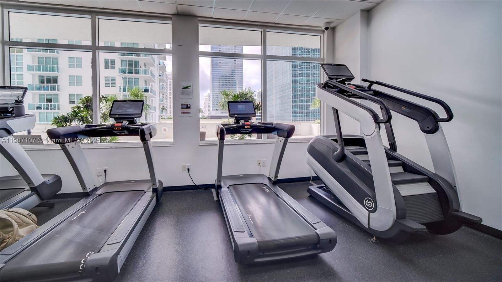 THE CLUB AT BRICKELL BAY - Residential Lease