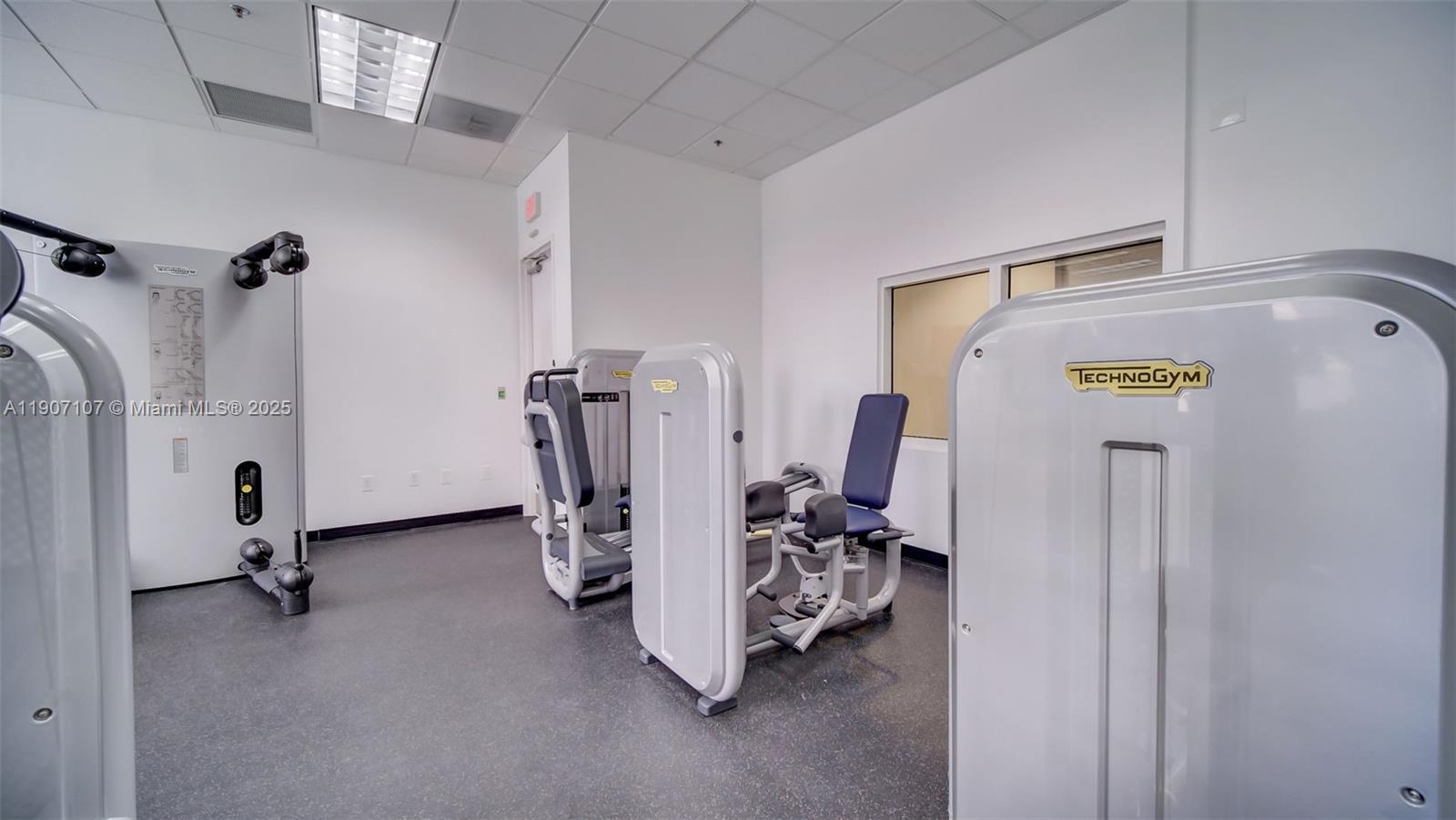 THE CLUB AT BRICKELL BAY - Residential Lease