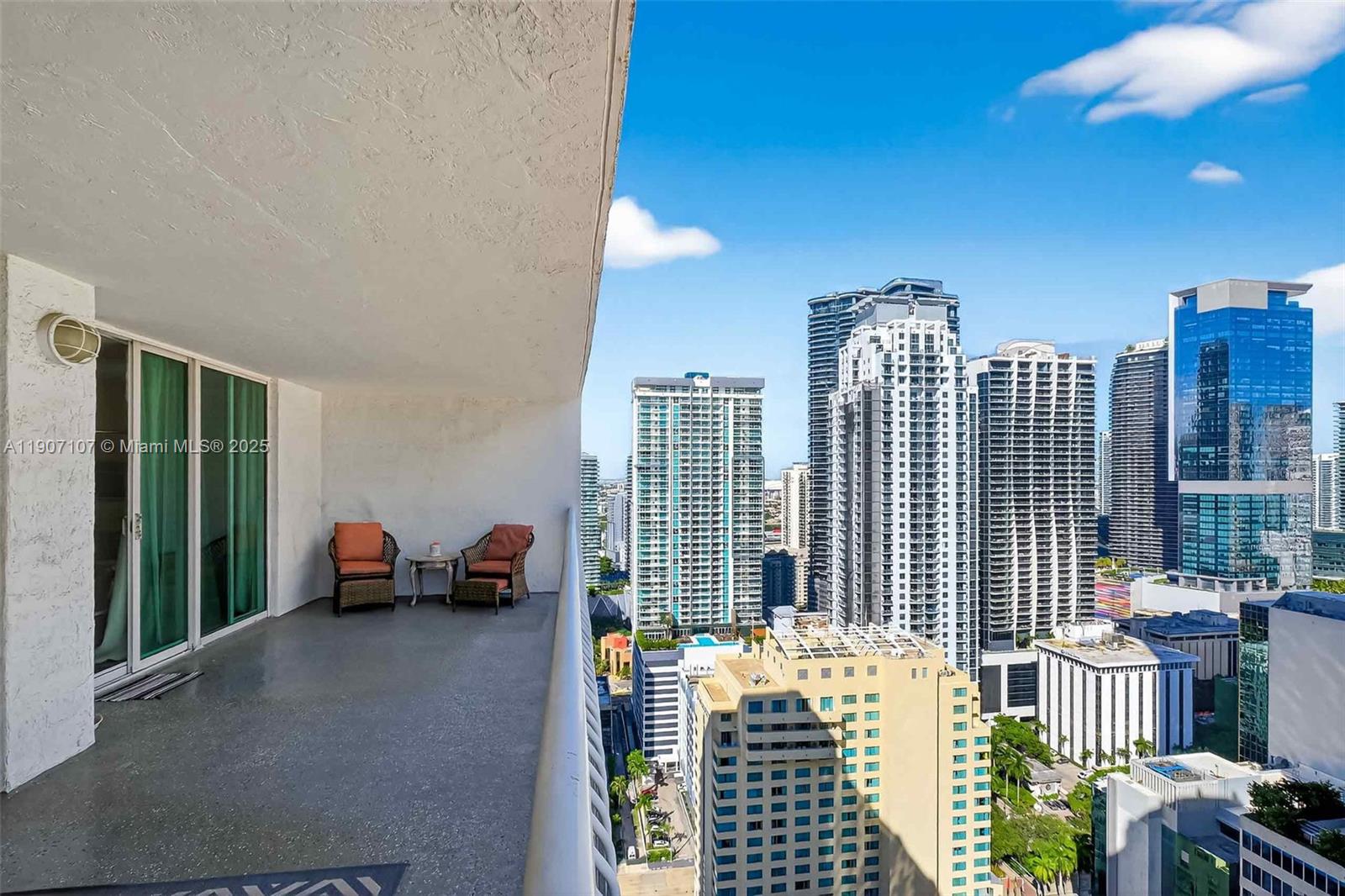 THE CLUB AT BRICKELL BAY - Residential Lease