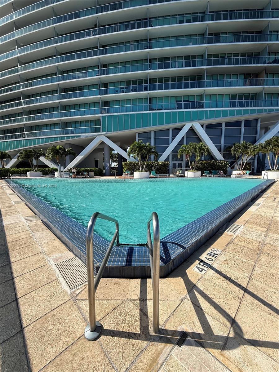 MARINABLUE CONDO - Residential Lease