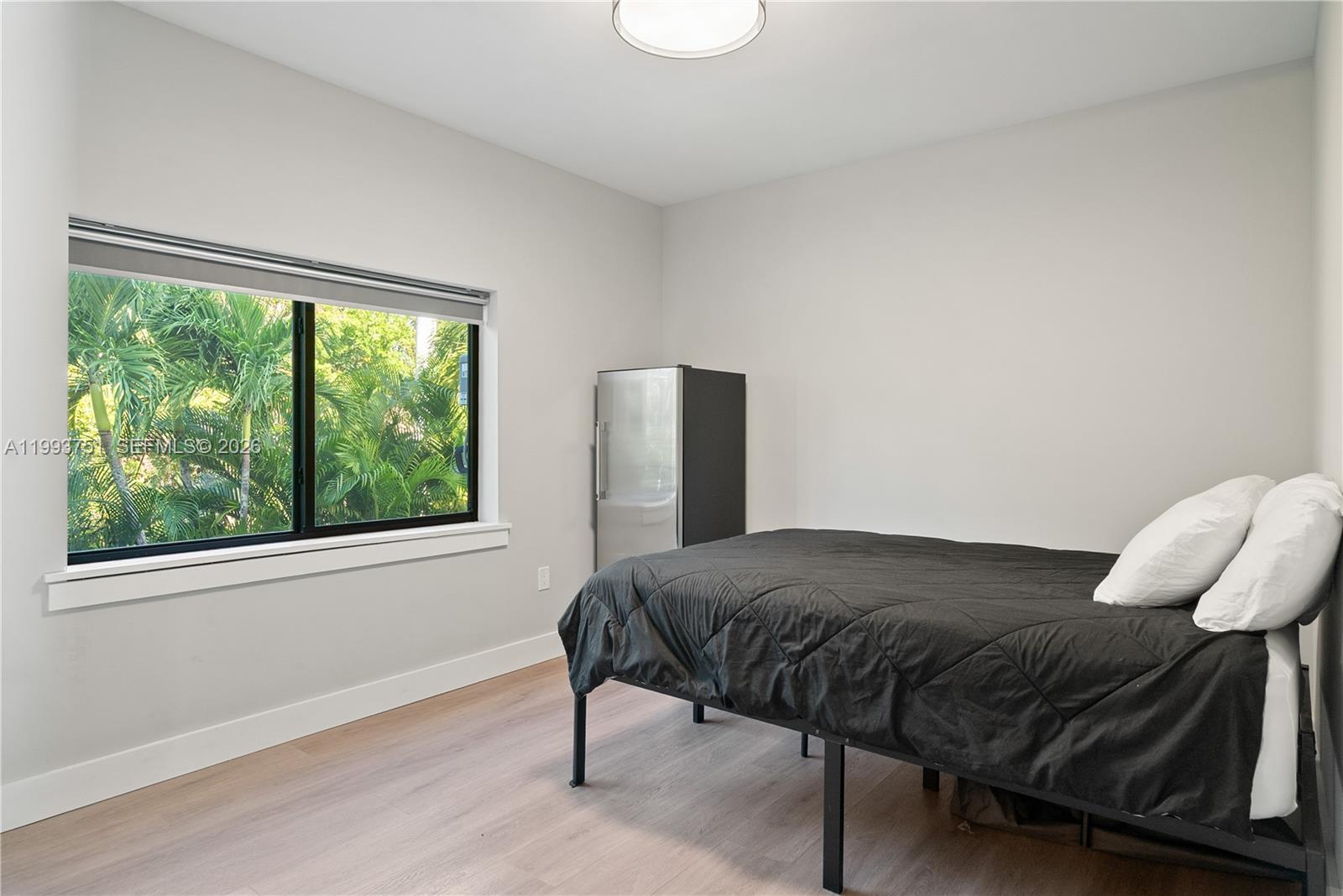 PARADISE POINT - Residential