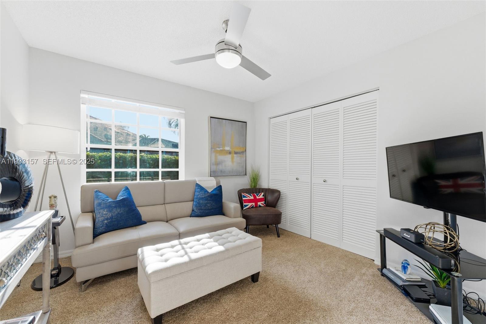 COUNTRY ISLES COVE - Residential