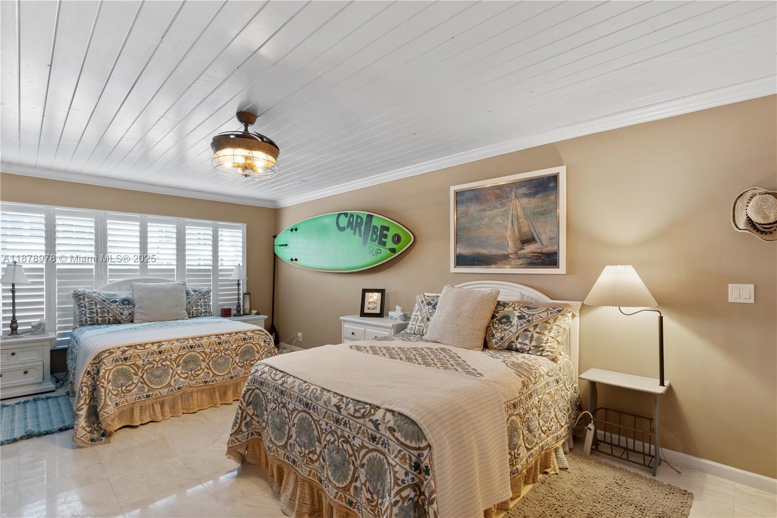 RIVIERA CONDO - Residential