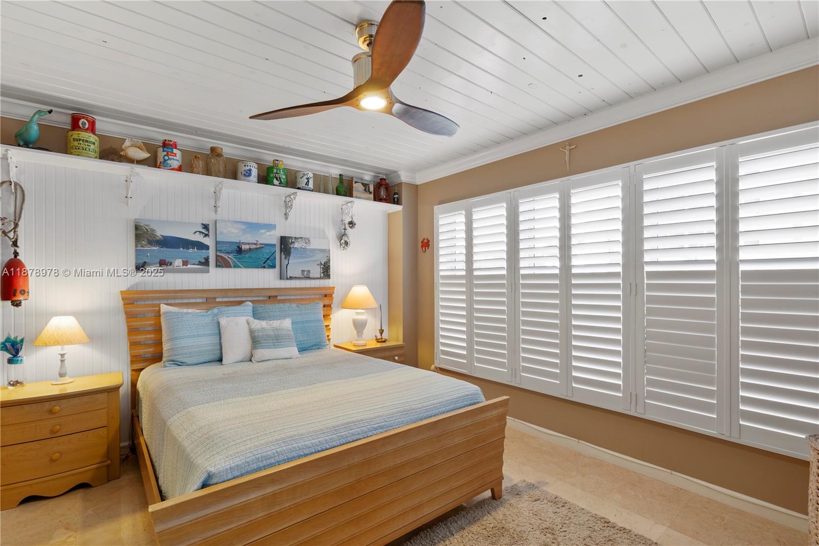 RIVIERA CONDO - Residential