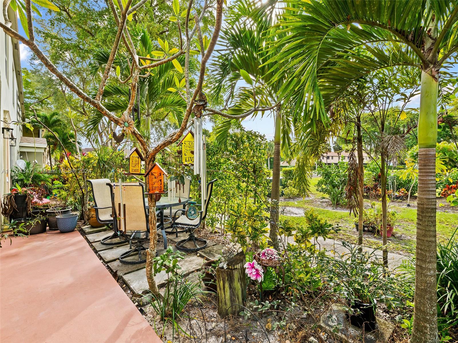 WOODGLEN CONDO - Residential