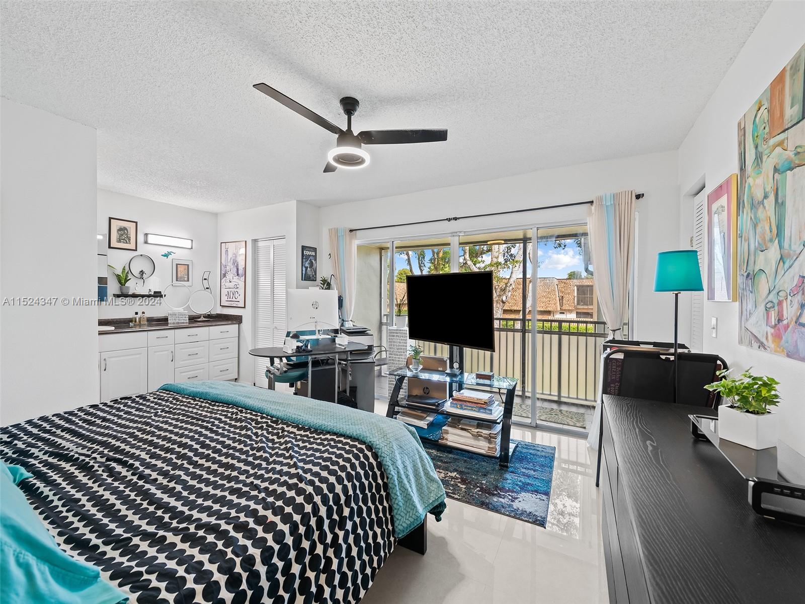 WOODGLEN CONDO - Residential