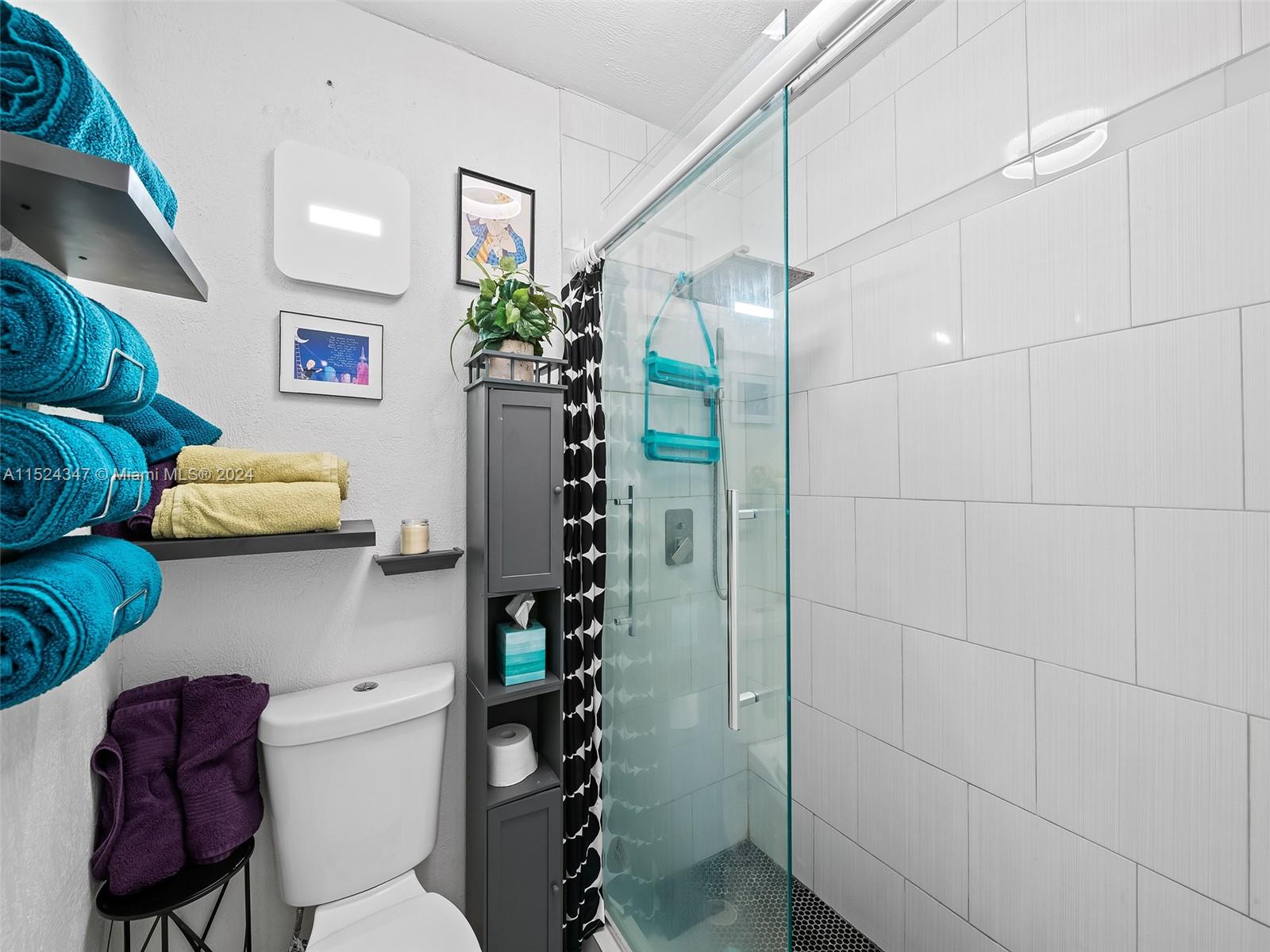 WOODGLEN CONDO - Residential