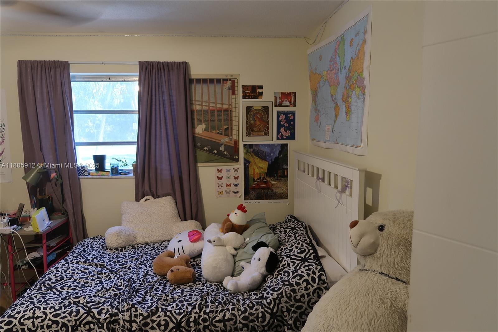 GOLDEN ISLES CONDO APTS - Residential