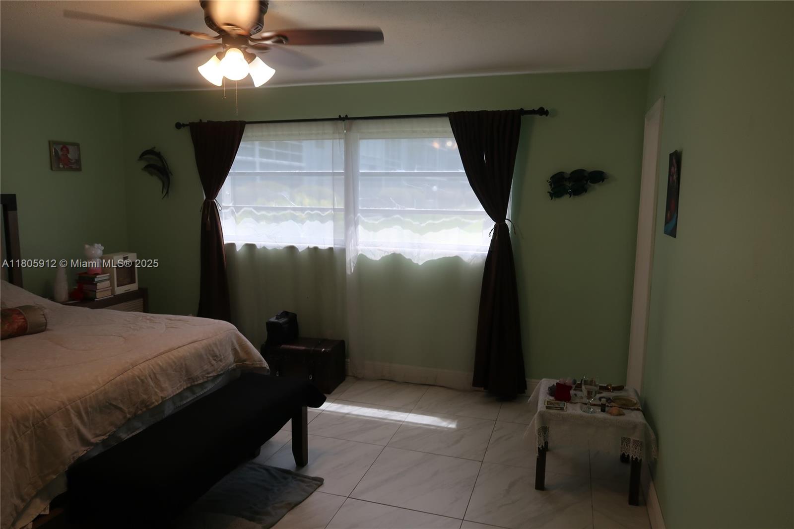 GOLDEN ISLES CONDO APTS - Residential
