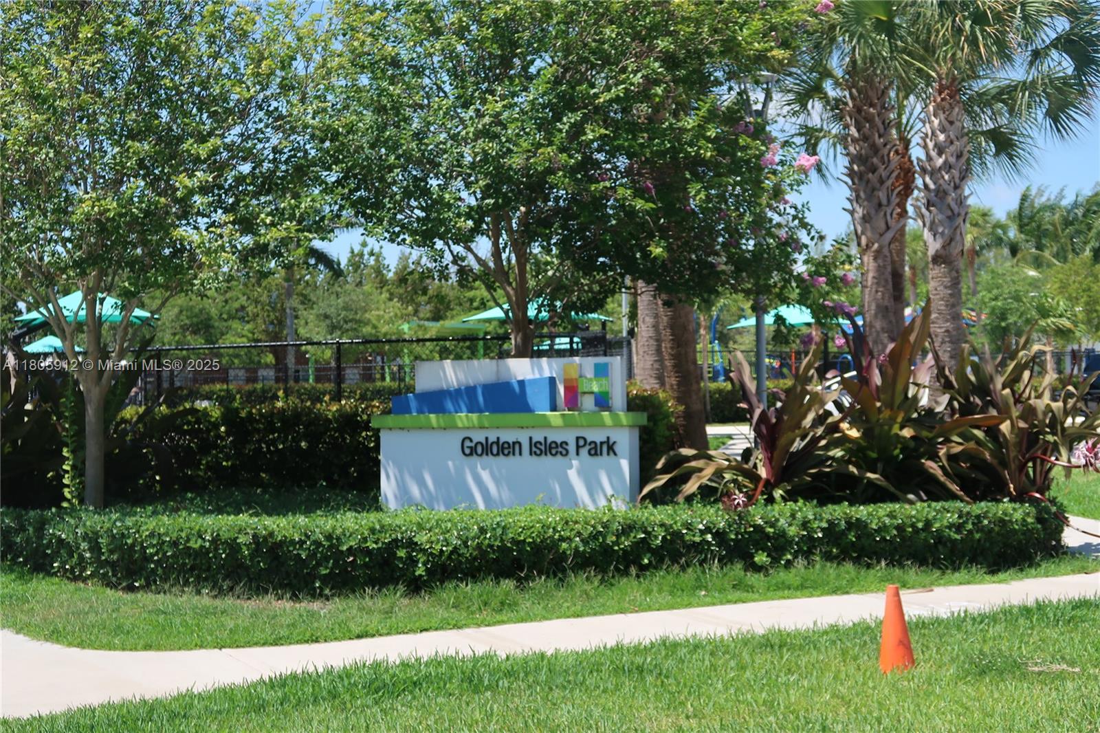 GOLDEN ISLES CONDO APTS - Residential