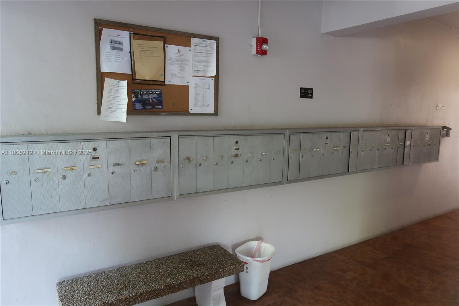 GOLDEN ISLES CONDO APTS - Residential