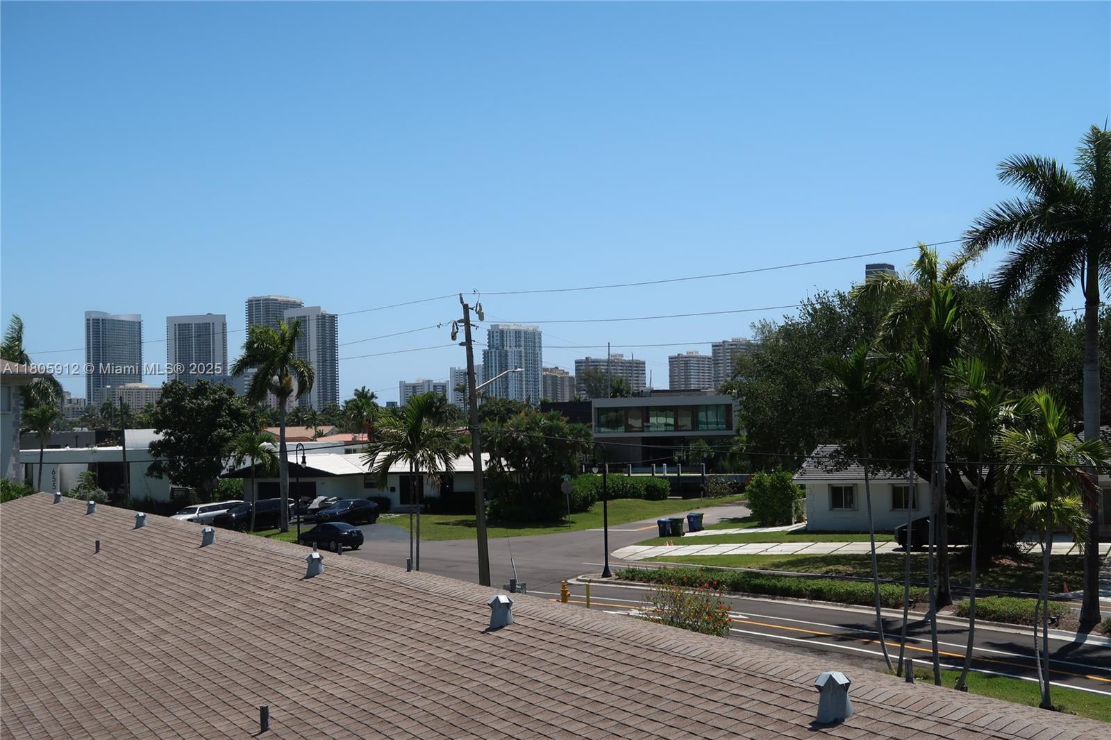 GOLDEN ISLES CONDO APTS - Residential