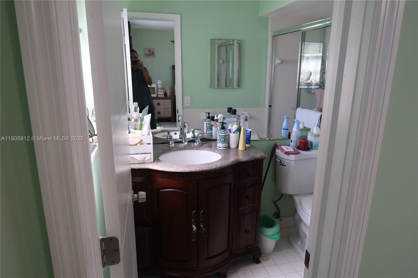 GOLDEN ISLES CONDO APTS - Residential