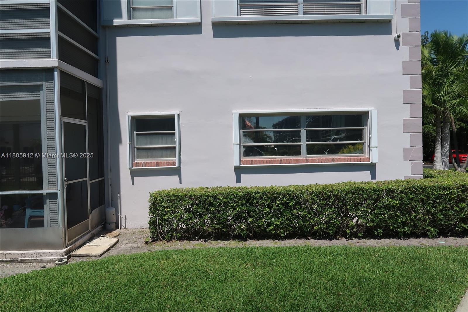 GOLDEN ISLES CONDO APTS - Residential