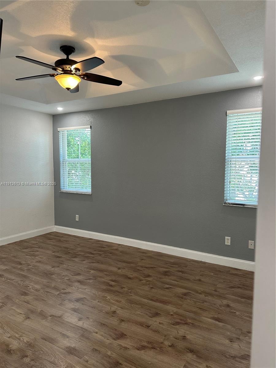 VILLAS AT NAUTICA ONE CON - Residential Lease