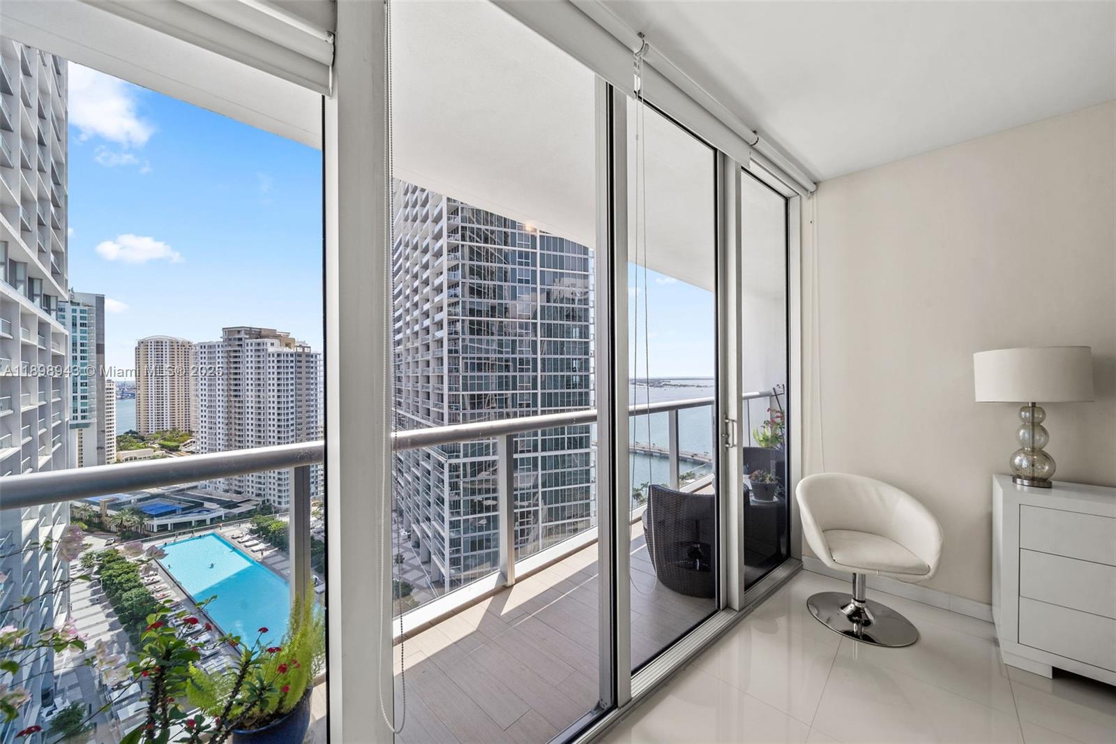ICON BRICKELL CONDO NO 3 - Residential