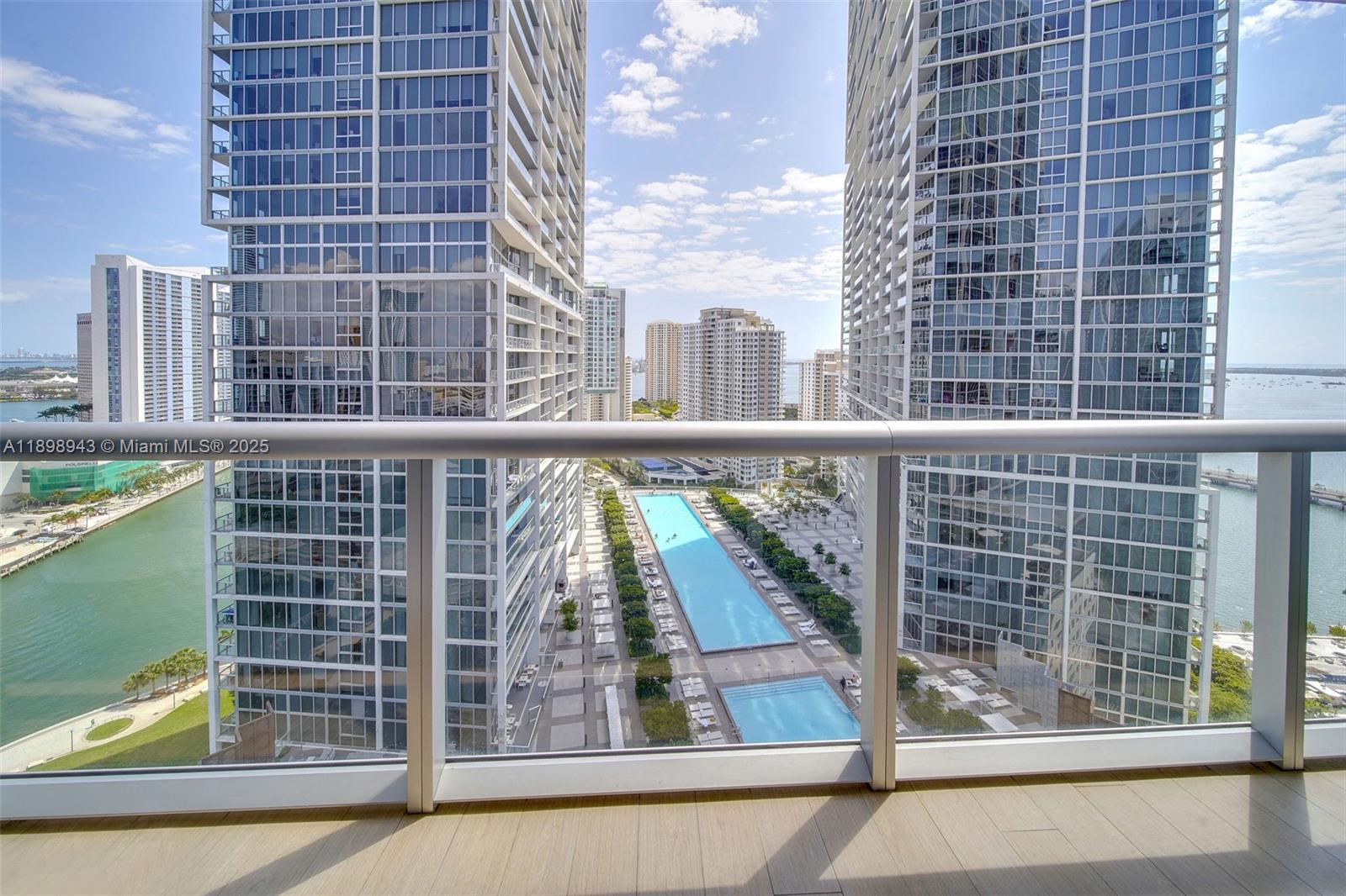 485 Brickell Ave 2611