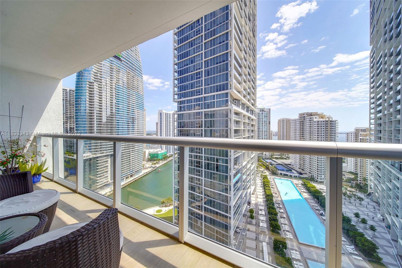 485 Brickell Ave 2611