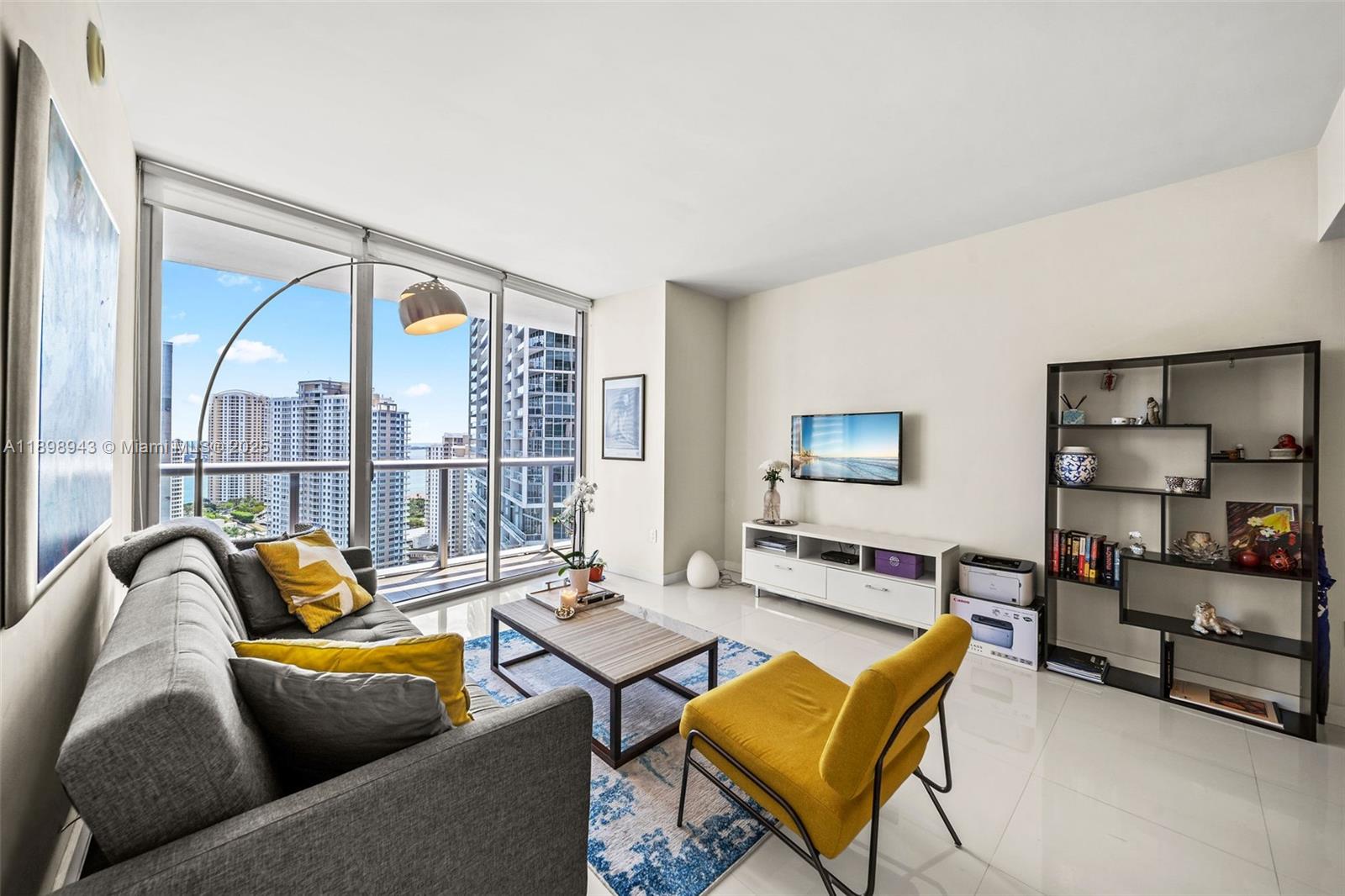 ICON BRICKELL CONDO NO 3 - Residential