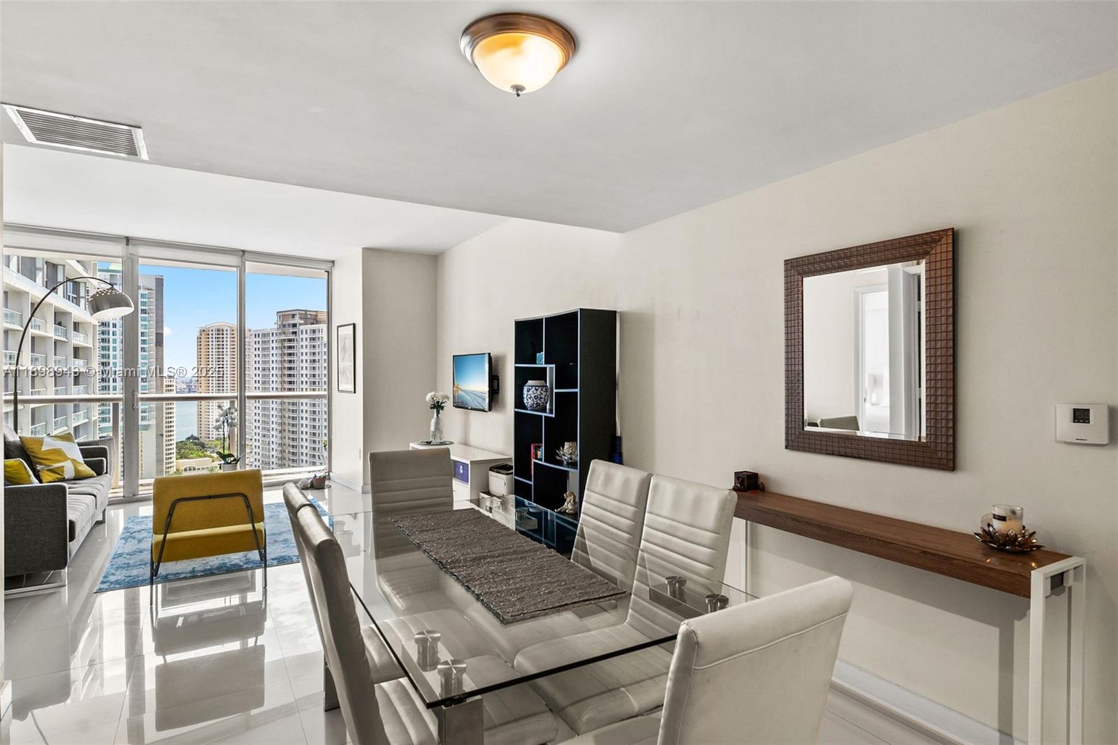 ICON BRICKELL CONDO NO 3 - Residential