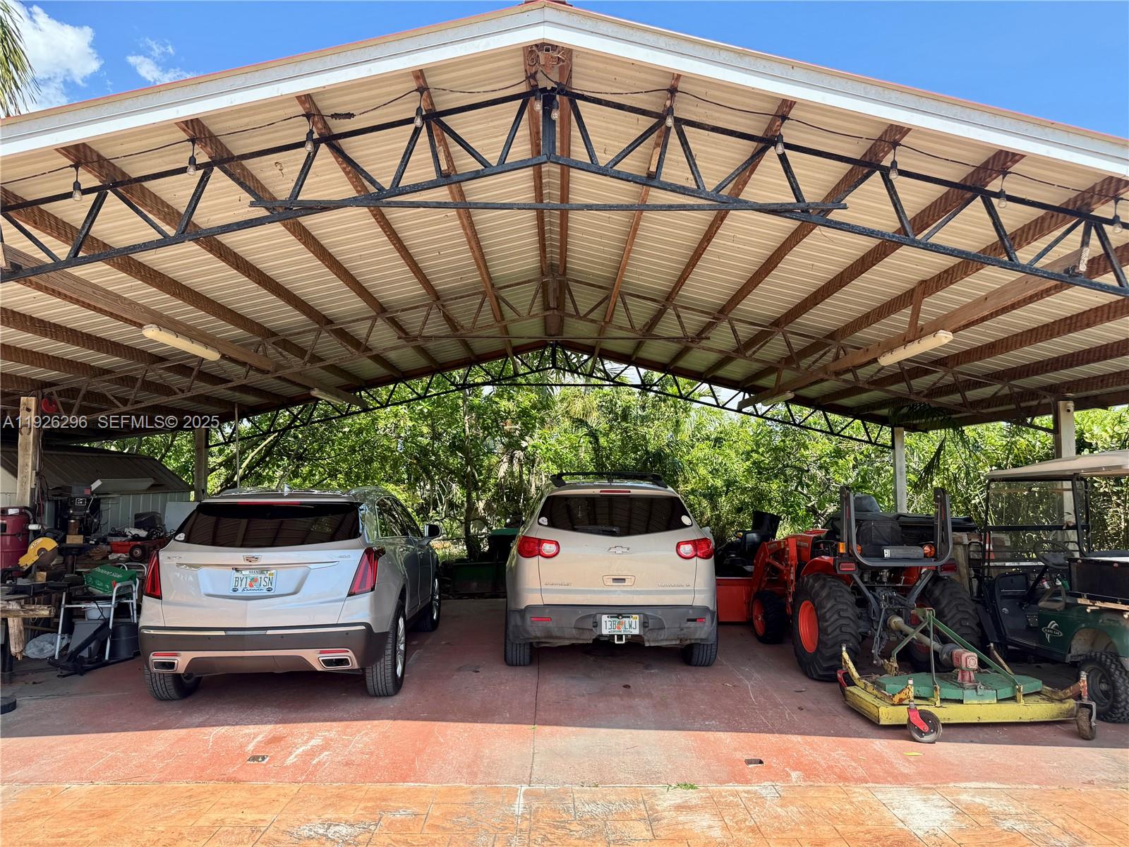 The Redlands - Residential