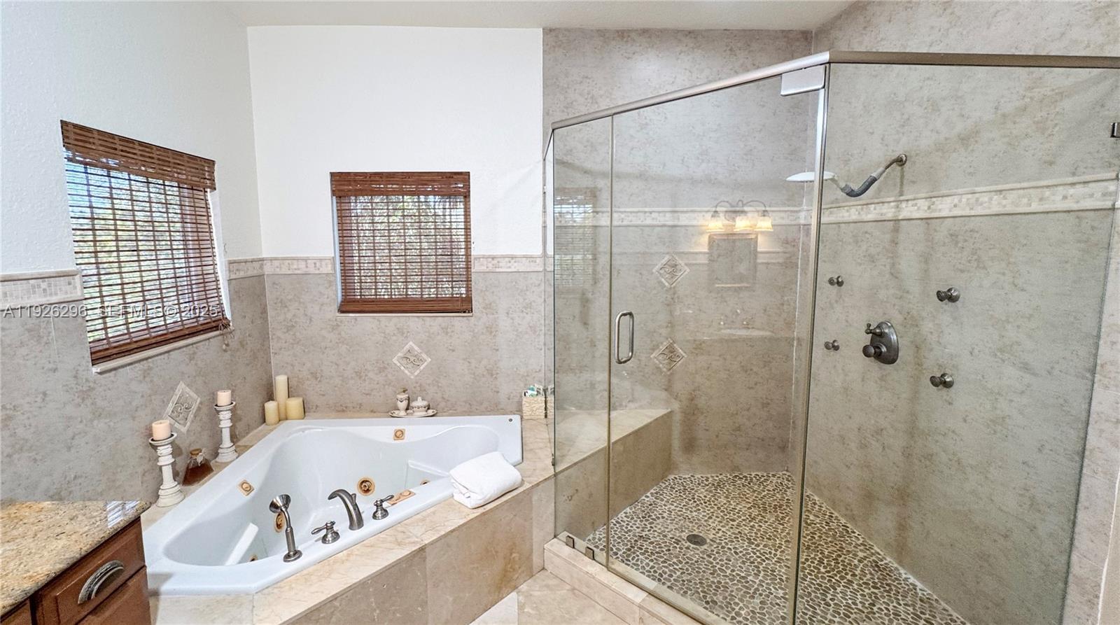 The Redlands - Residential