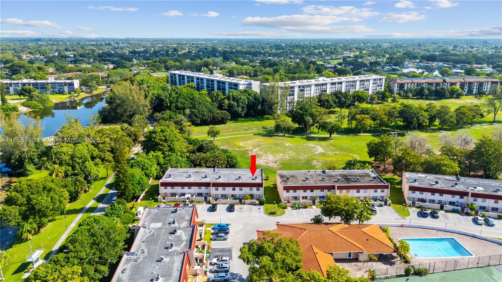 MANORS TOWNHOUSE - Residential