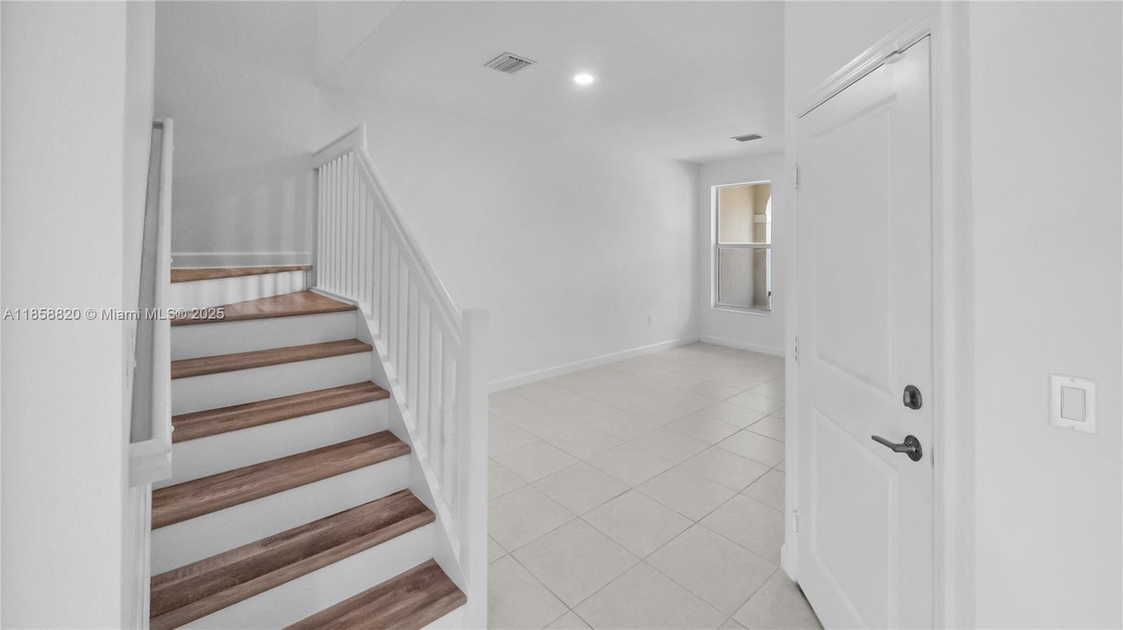 CALCUTTA FIRST ADDITION - Residential Lease