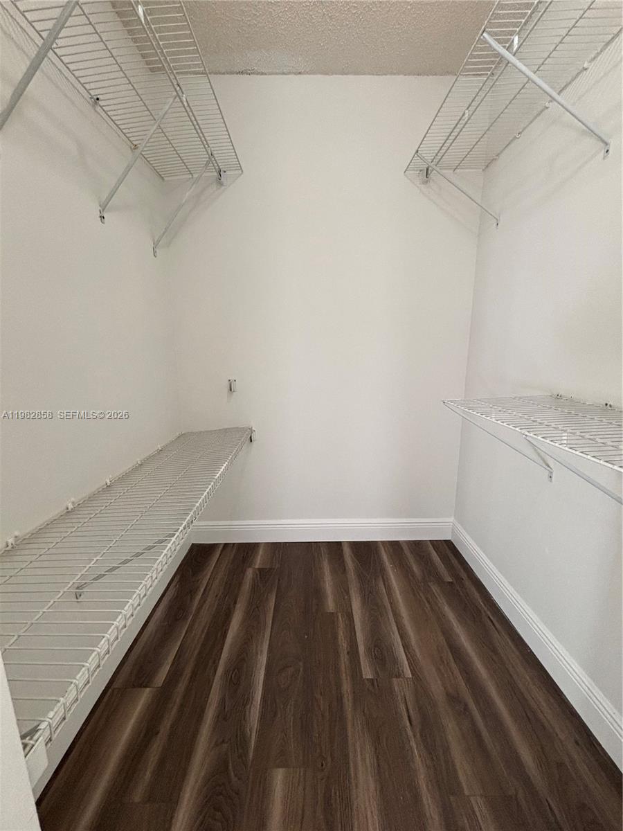 SPRING LAKES VILLAGE II - Residential Lease