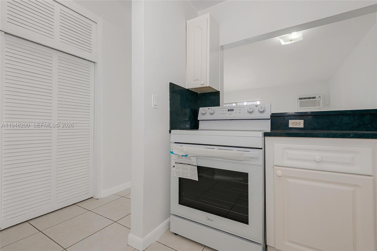 SUNSHINE BAY CONDO - Residential