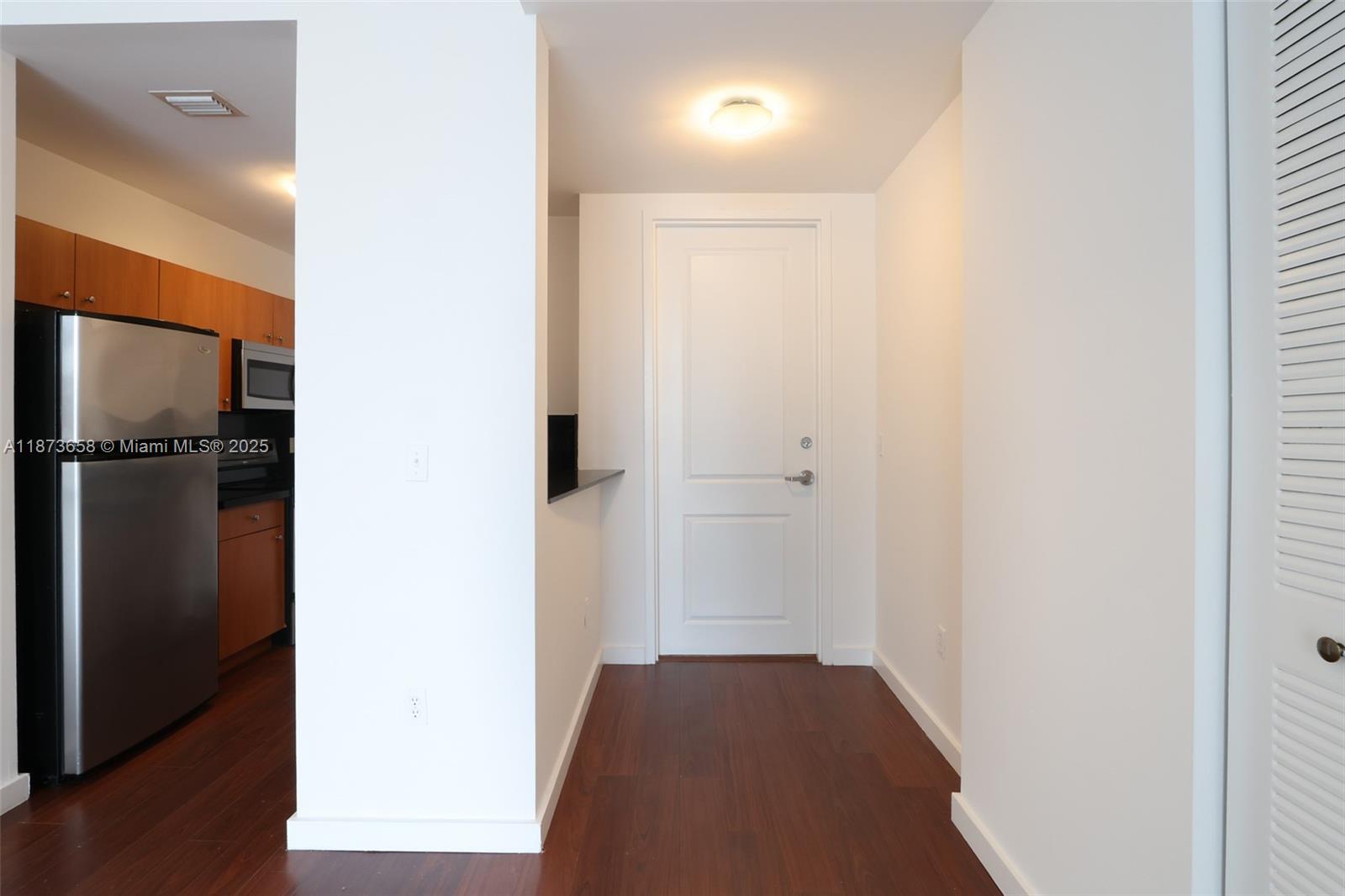 EDGEWATER LOFTS CONDO - Residential