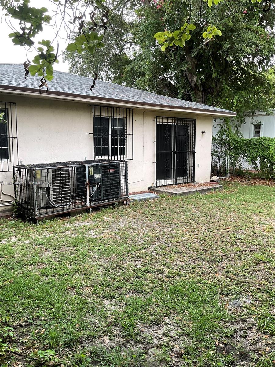 3430 NW 10th Ave 2