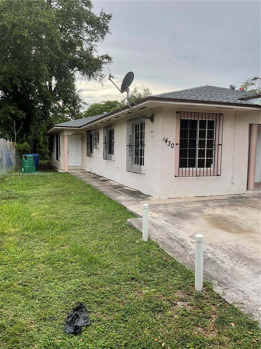 3430 NW 10th Ave 2