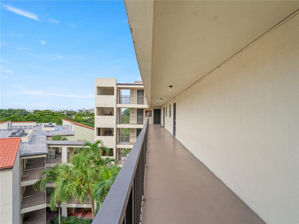 Photo of 2314 S Cypress Bend Dr, Pompano Beach, FL 33069 (MLS # A12068894)