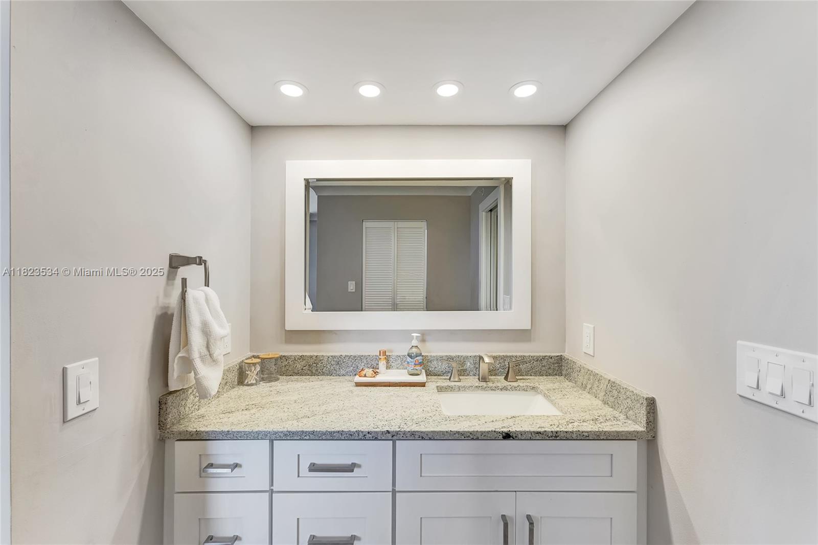 OCEAN TRAIL CONDO I - Residential