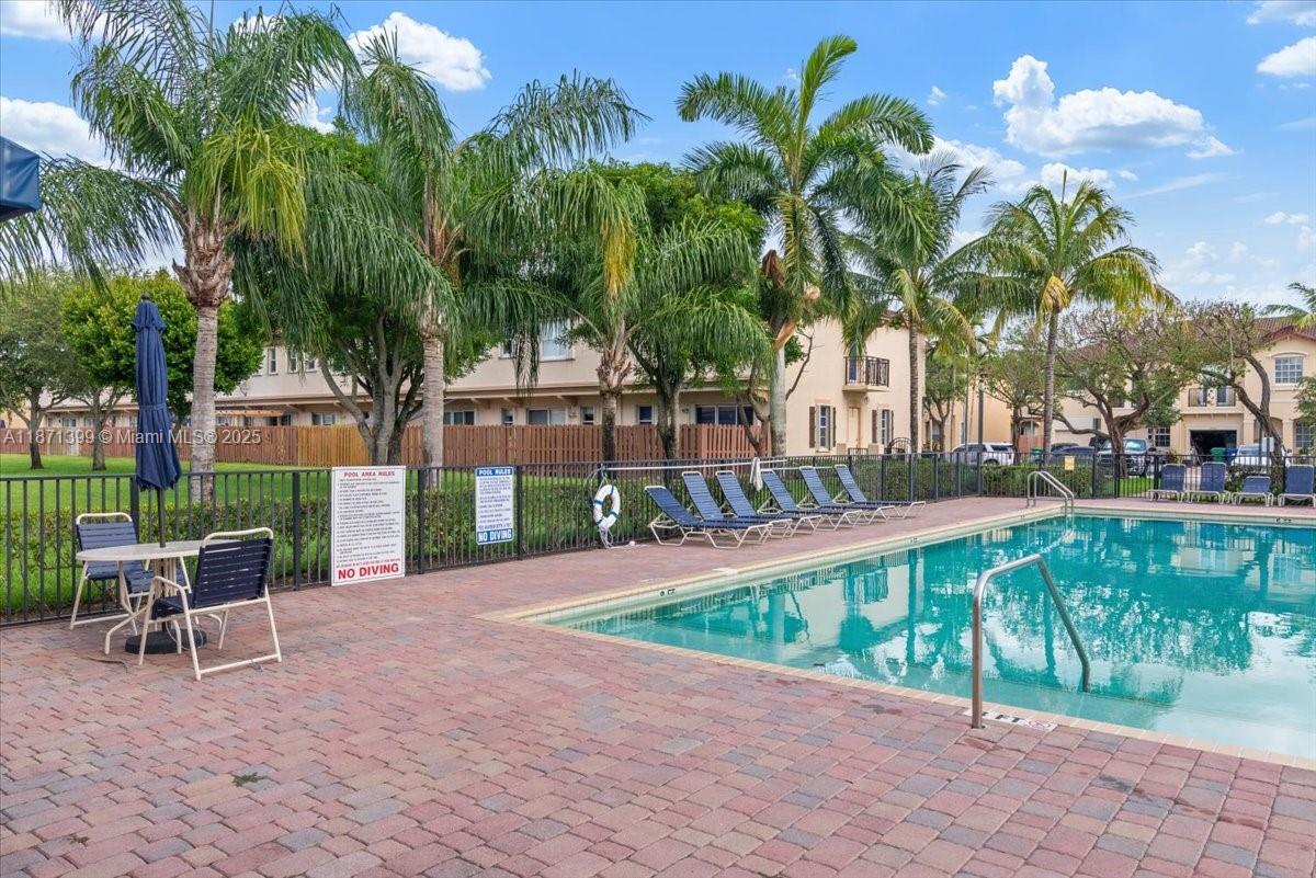 COURTS AT TUSCANY WEST - Residential