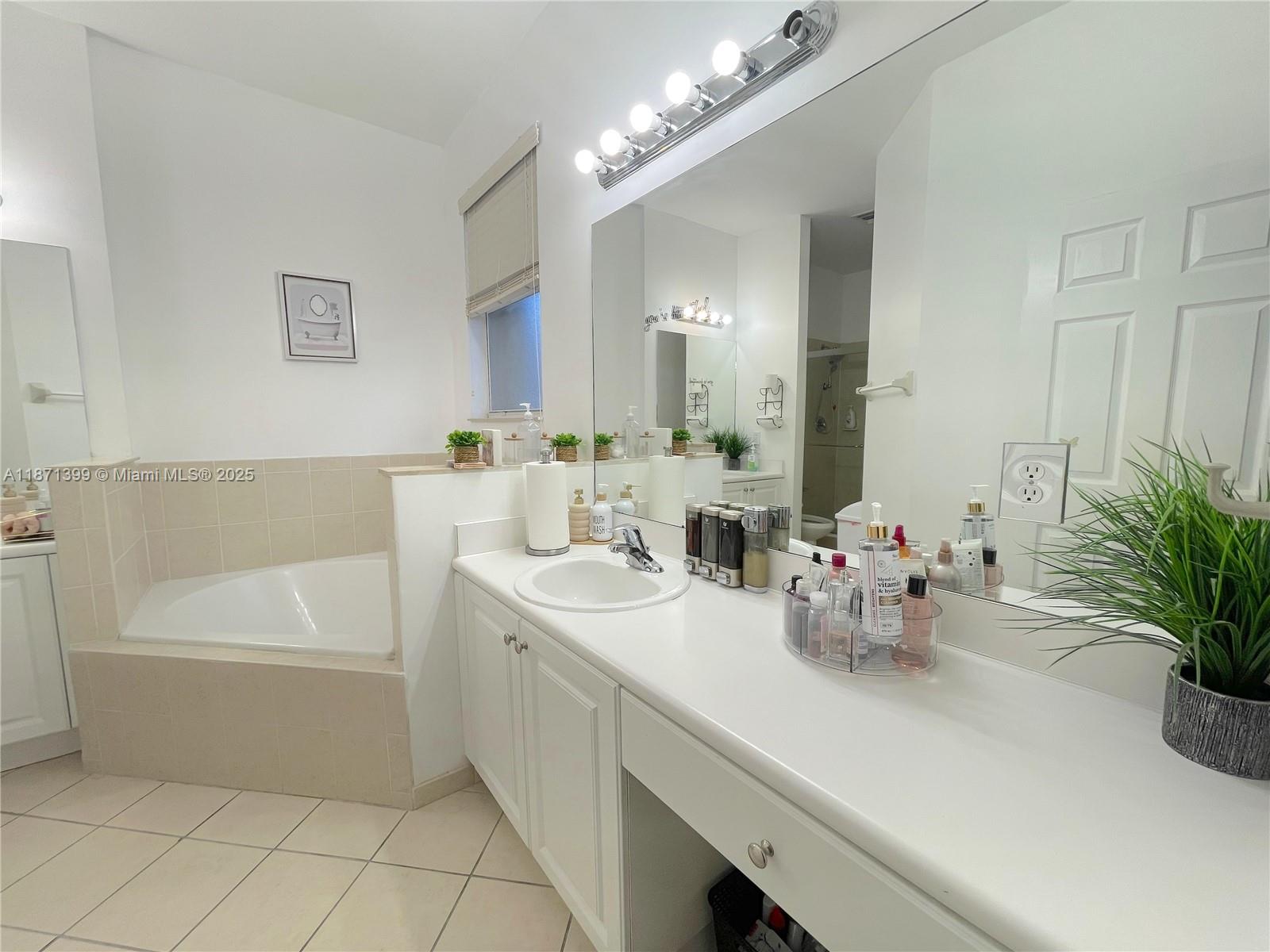 COURTS AT TUSCANY WEST - Residential