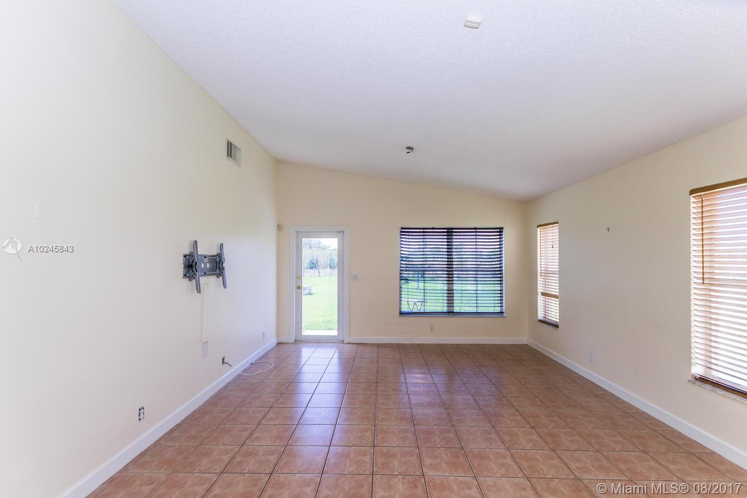 CHAPEL TRAIL II - Residential