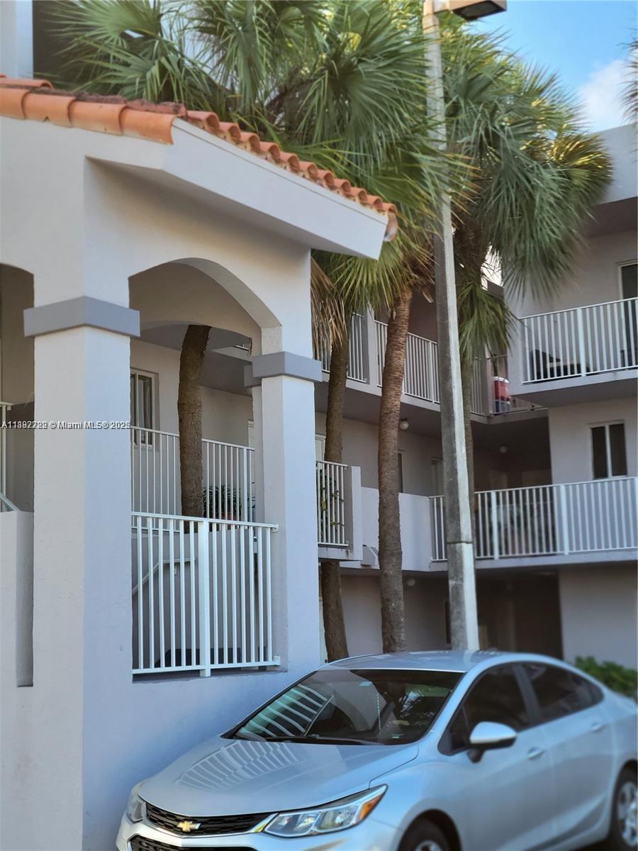 Terrazas Del Sol - Residential