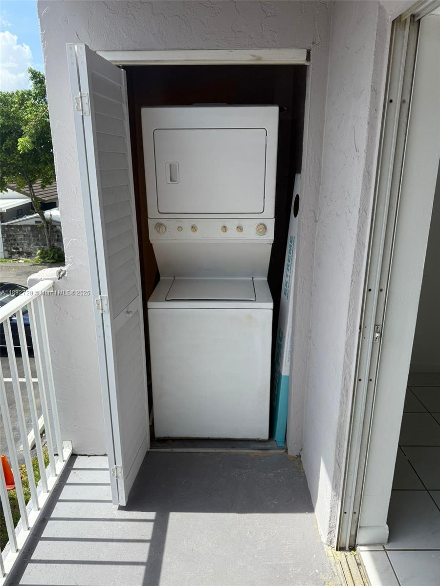 Terrazas Del Sol - Residential